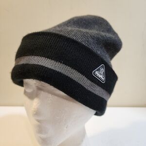 REFRIGIWEAR Men's Gray and Black Winter Hat